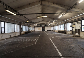 Nógrád county Bátonyterenye on 9.8 acre 8200sqm large industrial building complex, manufacturring halls, storages, office buildings for sale