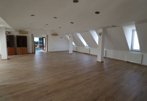 Pest county Sződ close to M2 motorway storage and office building to let