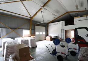 Pest county Herceghalom on 2210sqm land 437sqm building complex, office, storage for sale