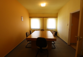 Budapest X. district Kőbánya on 2696sqm land gross 1134sqm large two storeyed industrial building for sale