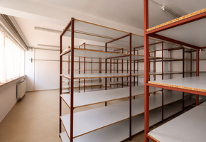 Budapest XX. district Vágóhíd street 273sqm heated, air-conditioned storage to let