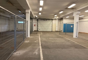 Pest county Érd on 4092sqm land 1135sqm building compplex, independent premise for rent