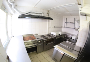 Budapest X. district Kőbánya 45sqm large canteen fore rent