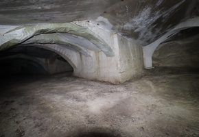 Budapest XXII. district Nagytétény 2500sqm cellar for rent