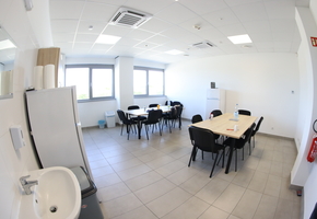 Oest county Dabas new 5700sqm industrial building for manufacturing for rent