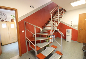 Budapest XXI. district Csepel 1700sqm free yard area with crane on 2400sqm fenced yard, 60sqm office to let