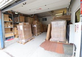 Budapest XIII. district Reitter Ferenc street 422sqm with street facade, heated storage, workshop, office for rent