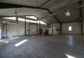 Pest county Sződ on 4 acre land 2777sqm building complex for sale