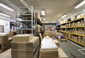 Pest county Érd on 4092sqm land 1135sqm building compplex, independent premise for rent