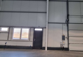 Pest county Vecsés newly built 250sqm storage with 100sqm yard area for rent