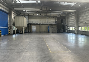 Veszprém county Kemeneshőgyész on a 13609sqm land 3.083sqm industrial property, manufacturing hall for sale