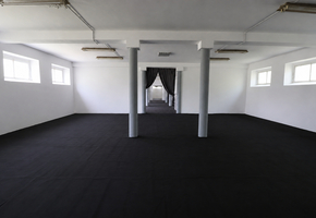 Pest county Nagykáta on 6356sqm land 1000sqm warehouse, workshop building for sale