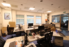 Pest county Érd on 4092sqm land 1135sqm building compplex, independent premise for rent