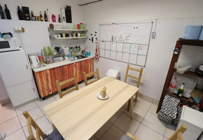 Budapest XIII. district Reitter Ferenc street 422sqm with street facade, heated storage, workshop, office for rent