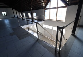 Budapest XX. district independent premise, 700sqm land 612sqm two level storage and office building for rent