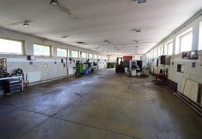 Budapest X. district Kőbánya on 2696sqm land gross 1134sqm large two storeyed industrial building for sale