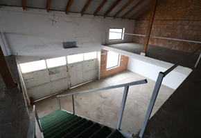 Pest county Tököl 330sqm unheated storage on two levels to let