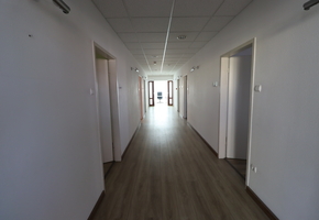 Pest county Sződ close to M2 motorway storage and office building to let