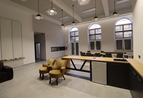 Budapest XXI. district Csepel 960sqm cutting edge warehouse with 42sqm office to let