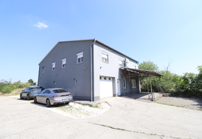 Pest county Diósd, 350sqm two storeyed mixed purpose, office-storage building for rent