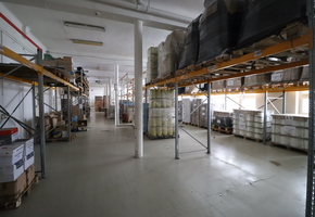 Budapest X. district, 1412sqm floor spaced storage, office purposed industrial building for sale
