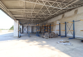 Pest county Dunavarsány commercial valuable independent premise, 3200sqm land, 644sqm storage for rent