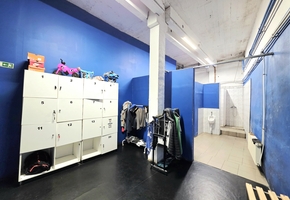 Budapest XIV. district Mexikói street 382sqm large heated workshop, storage to let