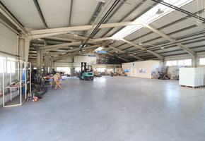 Győr-Moson-Sopron county Nyúl industrial zone on 3993sqm land 1525sqm manufacturing hall, storage for sale