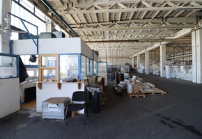 Bács-Kiskun county Kunszentmiklós on 11.2 acre land 19.800sqm building complex, industrial property for manufacturing purpose for sale