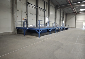 Budapest IV. district, Újpest newly built 3303sqm large storage with 539sqm large office area to let