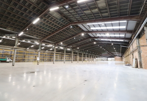 Pest county Őrbottyán storage with high load concreete floor, 10.000sqm free yard area to let 