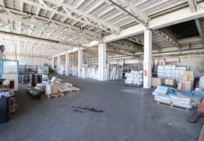 Bács-Kiskun county Kunszentmiklós on 11.2 acre land 19.800sqm building complex, industrial property for manufacturing purpose for sale