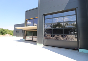 Pest county Gyál 330sqm large warehouse on 1200sqm land for sale