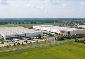 Pest county Üllő 11.441sqm large logistic storage to let