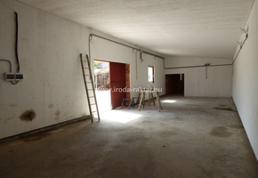 Pest county Üröm independent premise, 1250sqm large land with 270sqm large building, storage, workshop, office and 130sqm shed to let