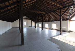 Budapest XX. district independent premise, 700sqm land 612sqm two level storage and office building for rent