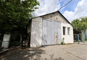 Pest county Szigetszentmiklós 110sqm insulated storage, workshop to let