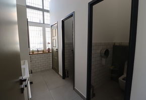 Budapest XXI. district Csepel 960sqm cutting edge warehouse with 42sqm office to let