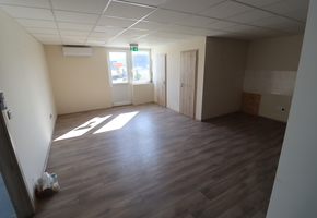 Pest county Nagytarcsa different sized newly built storage, workshop blocks for rent