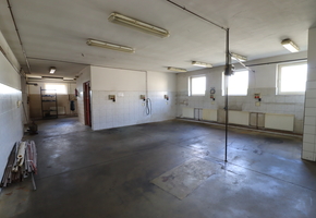 Budapest X. district Kőbánya on 2696sqm land gross 1134sqm large two storeyed industrial building for sale