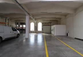 Budapest XXI. district Csepel 300sqm storage with social block and office on high standard for rent