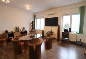 Budapest X. district, 1412sqm floor spaced storage, office purposed industrial building for sale