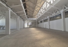 Budapest XI. district, Újbuda Budafoki street 1000sqm storage, suitable for commercial usage for rent