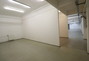 Budapest XV. district 505sqm industrial premise, heated workshop, two adjacent part for rent