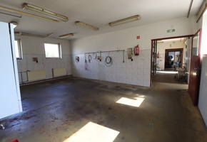 Budapest X. district Kőbánya on 2696sqm land gross 1134sqm large two storeyed industrial building for sale