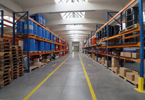 Budapest XXI. district Csepel 960sqm cutting edge warehouse with 42sqm office to let