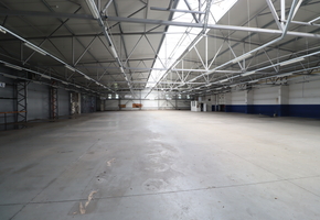 Pest county Sződ 3856sqm large sandwichpanel manufacturing hall and 3 pcs 1065sqm large unheated storages for rent